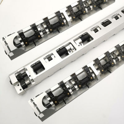 鋼鉄M2.014.003Fのグリッパー棒ハイデルベルクSM74 PM74機械グリッパー棒完全なHD機械部品