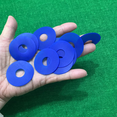 38 x 15 x 0.8mmの平らなゴム製吸盤の青い色度標準は形を大きさで分類する